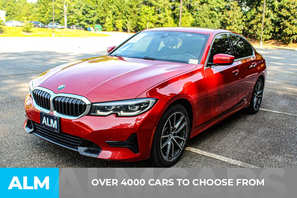 Used 2022 Red BMW 330i xDrive image 2