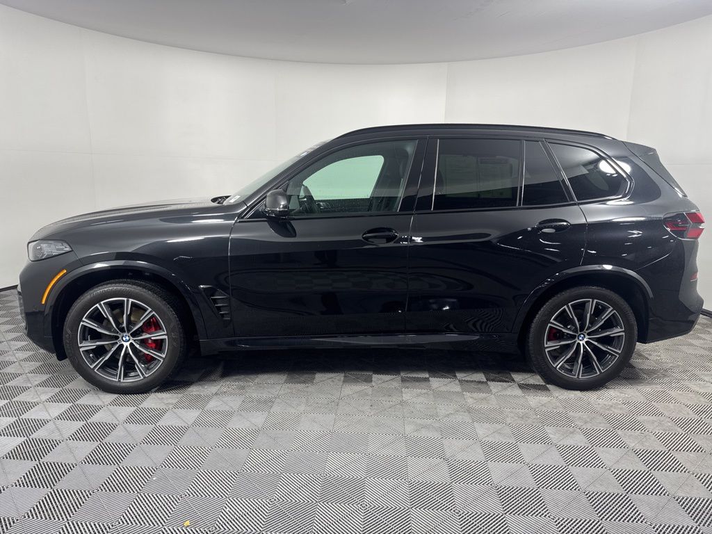 Thumbnail: 2024 BMW X5 - 8