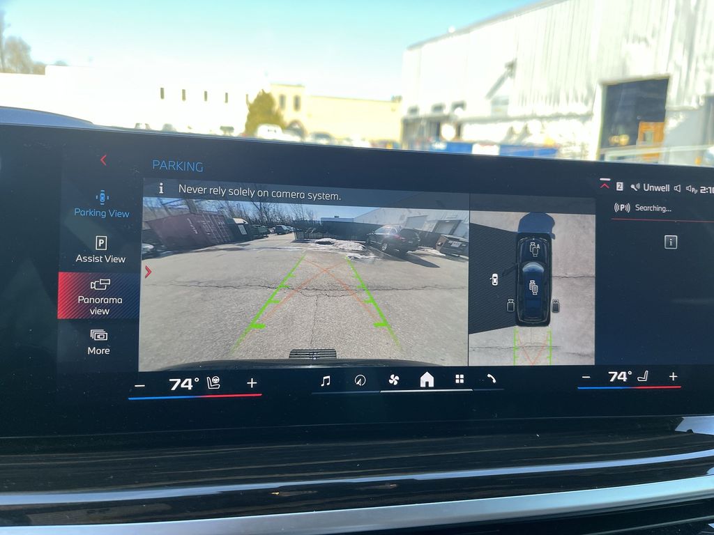 Thumbnail: 2024 BMW X7 - 17