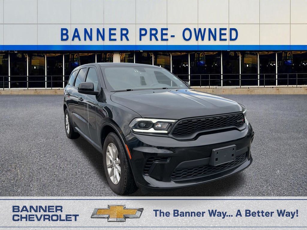 DB Black Crystal Clearcoat 2026 Dodge Durango SUV / Crossover Rear-Wheel Drive 8-Speed Automatic