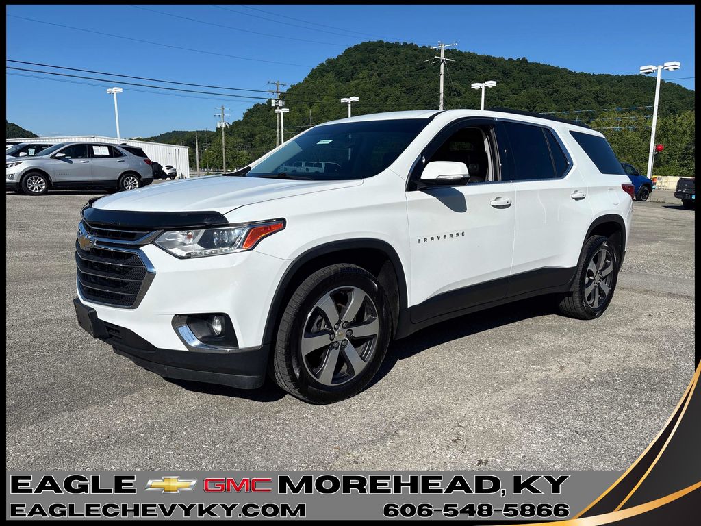 Summit White 2019 Chevrolet Traverse LT Leather FWD SUV / Crossover Front-Wheel Drive 9-Speed Automatic