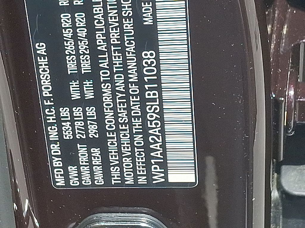 Thumbnail: 2025 Porsche Macan - 28