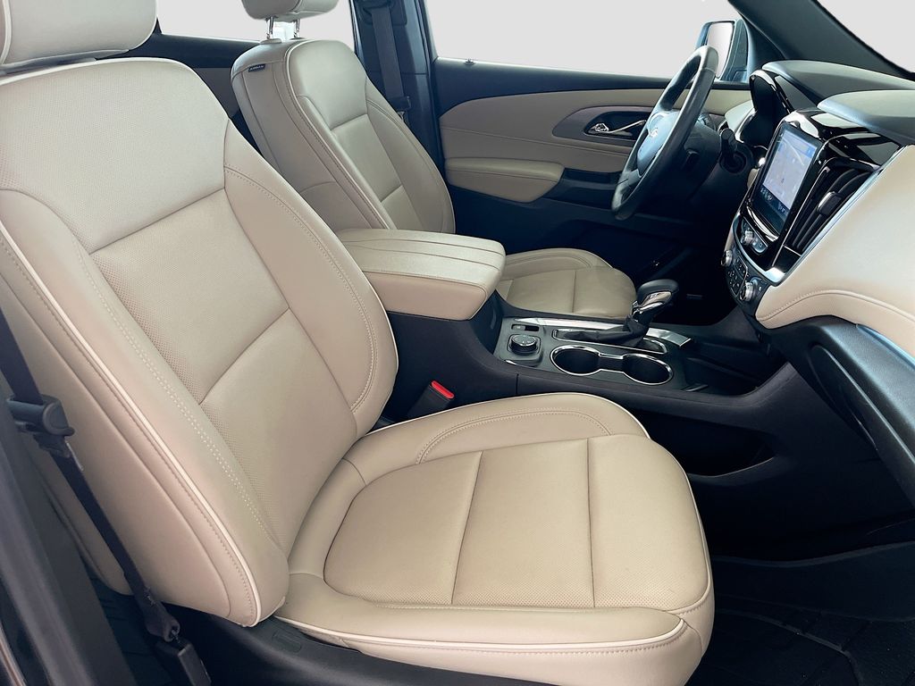 Used 2023 Black Chevrolet Premier image 32