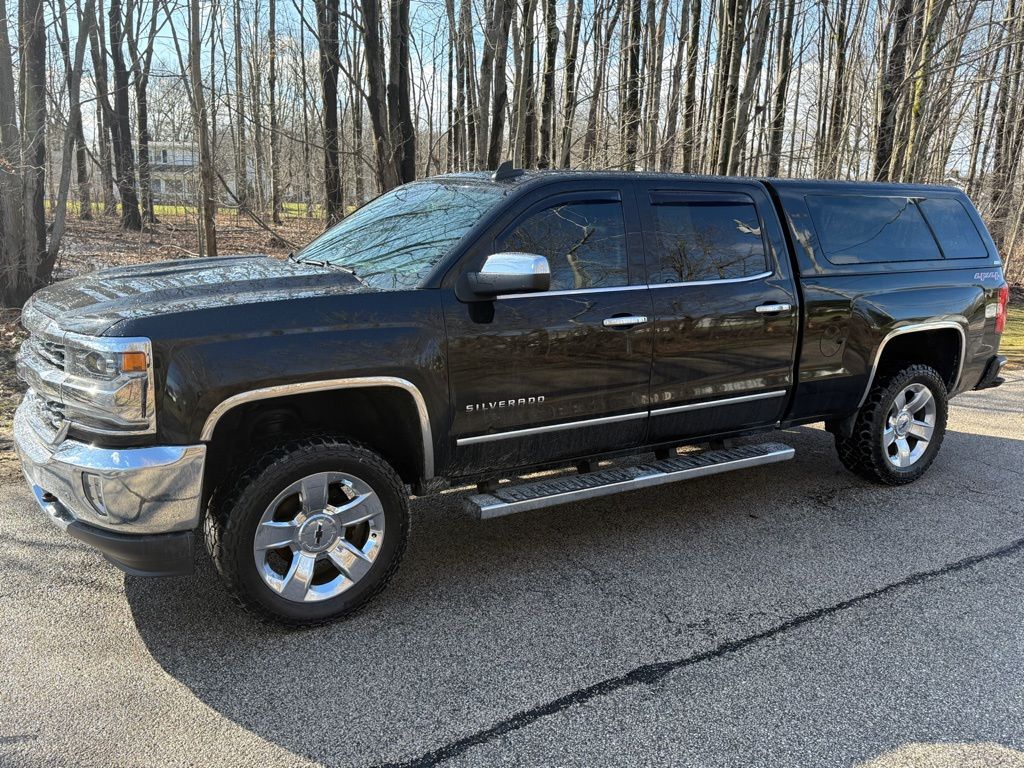 2016 Chevrolet Silverado 1500 LTZ Crew Cab 4WD