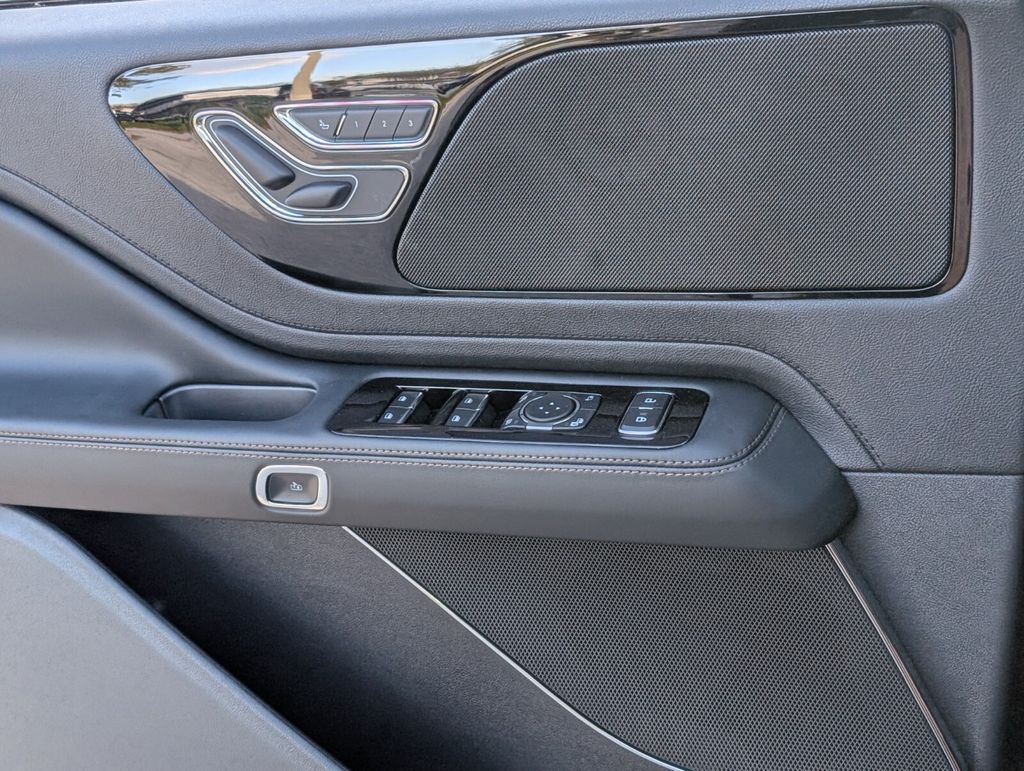 new 2026 Lincoln Aviator car, priced at $64,635