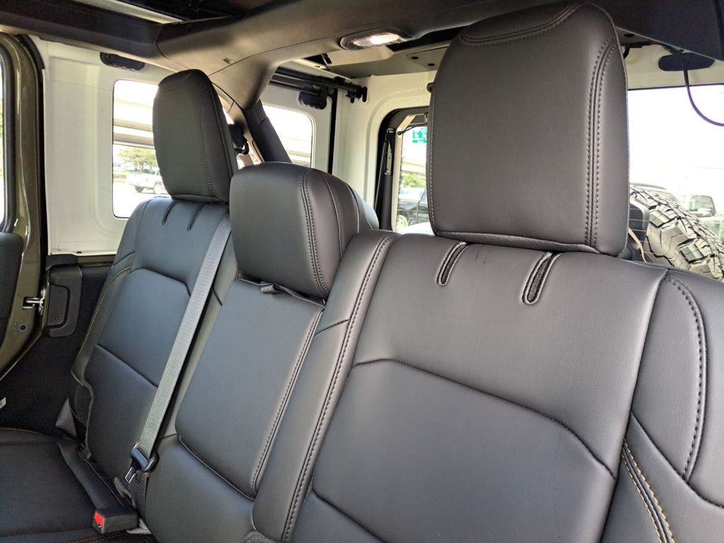 New 2025 Jeep Wrangler SUV