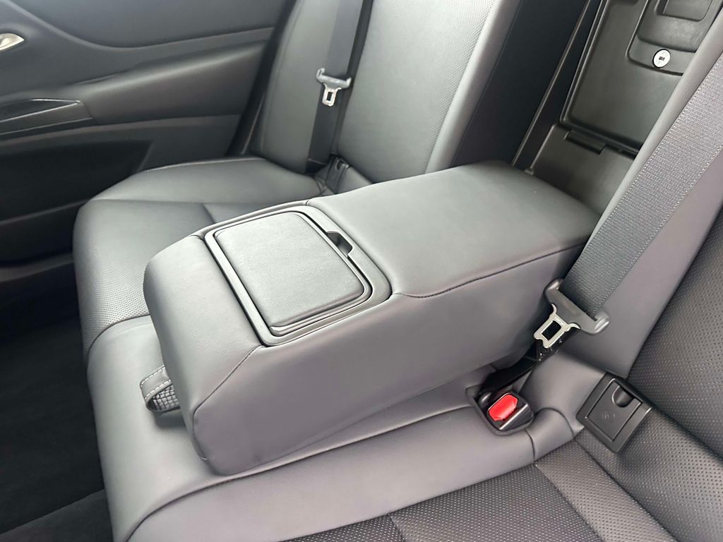 used 2021 Lexus ES car, priced at $34,495