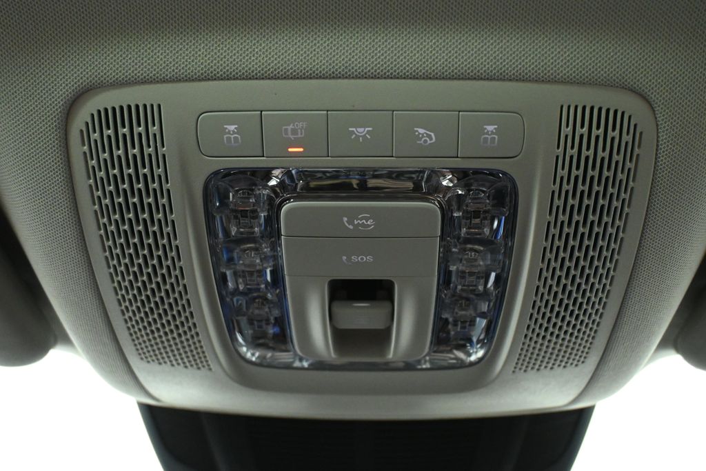 Thumbnail: 2026 Mercedes-Benz GLE - 16