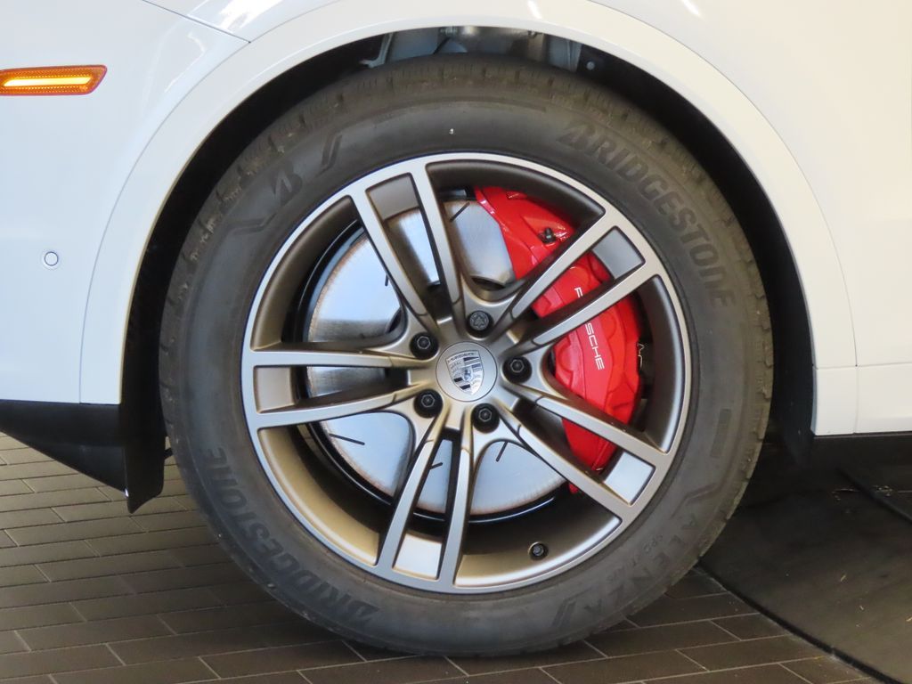 Thumbnail: 2026 Porsche  - 11