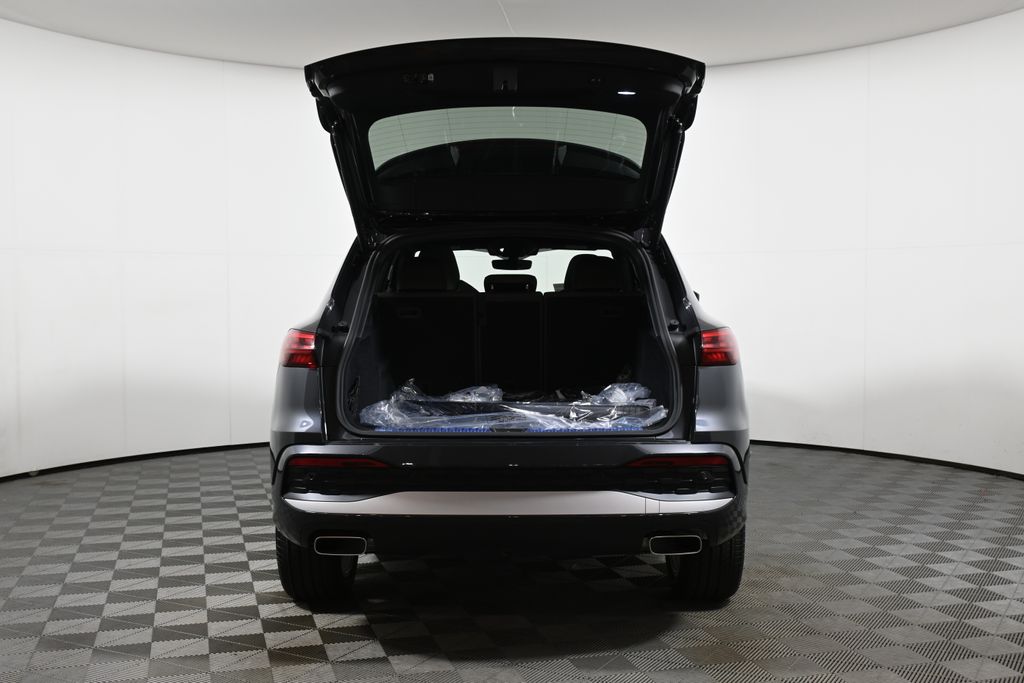 Thumbnail: 2025 Audi Q5 - 28