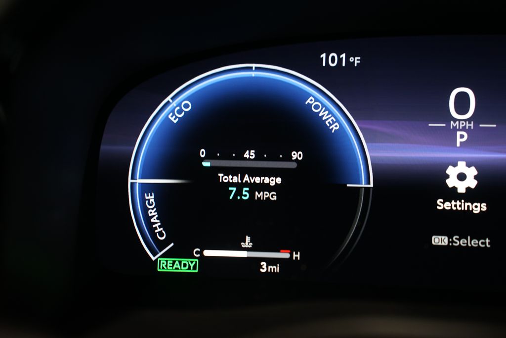 Thumbnail: 2025 Toyota Camry - 17