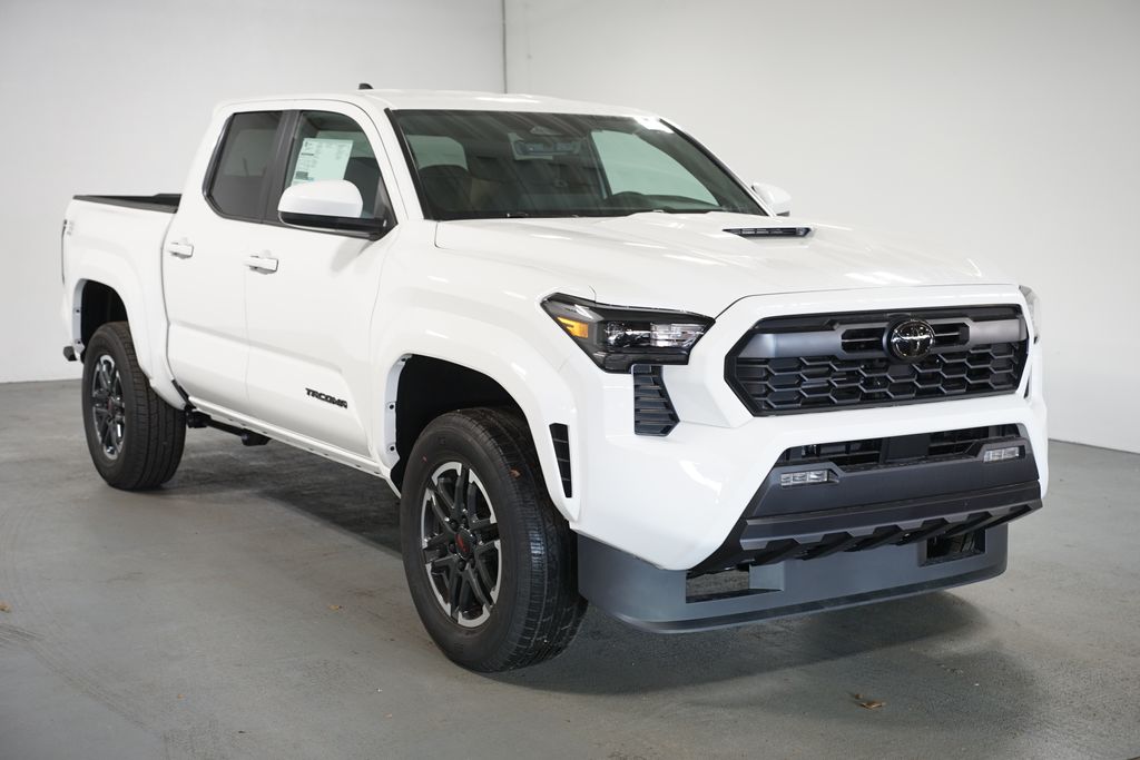Thumbnail: 2025 Toyota Tacoma - 3