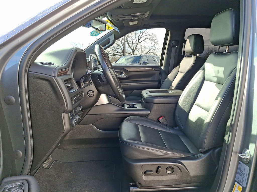 used 2022 Chevrolet Tahoe car, priced at $43,500