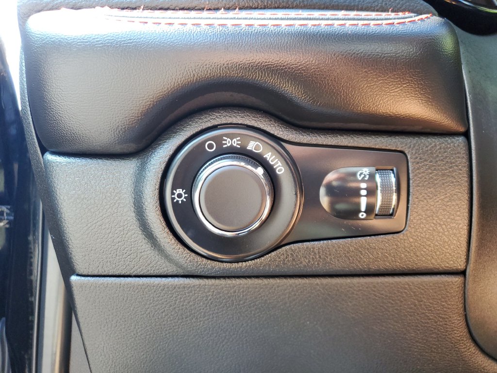 Used 2025 Dodge Durango SUV