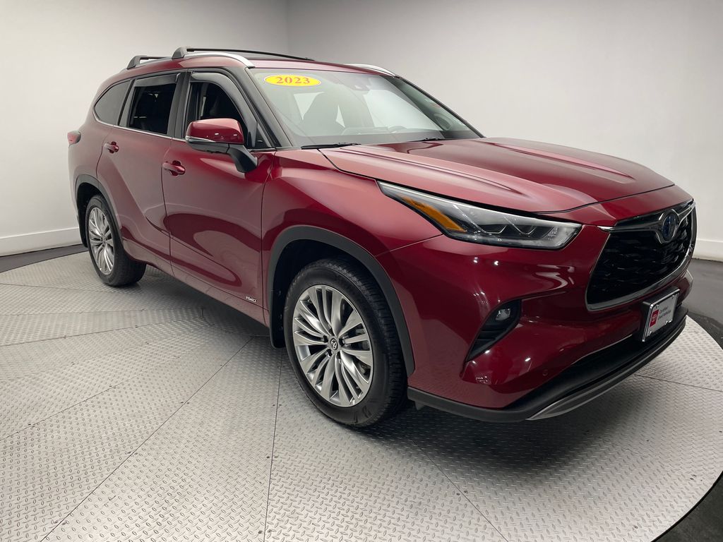 2023 Toyota Highlander Platinum 3