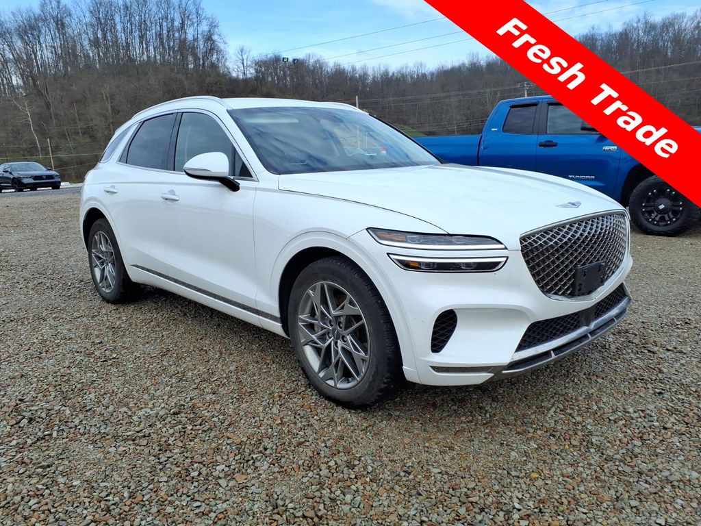 2025 Genesis GV70 2.5T Standard AWD
