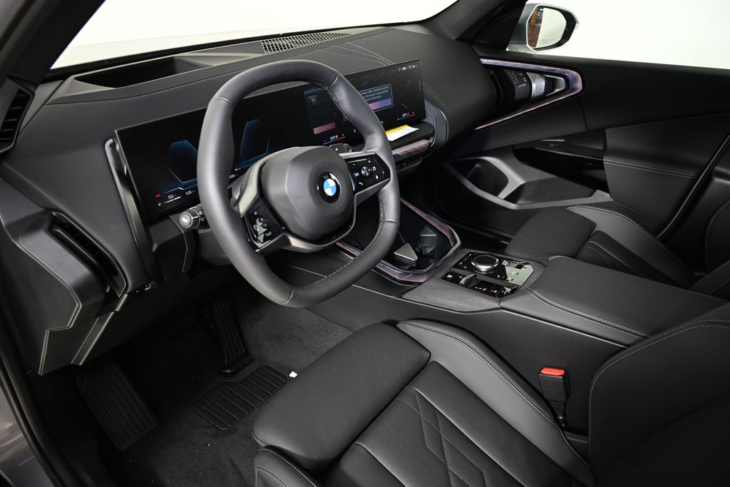 Thumbnail: 2026 BMW X3 - 15