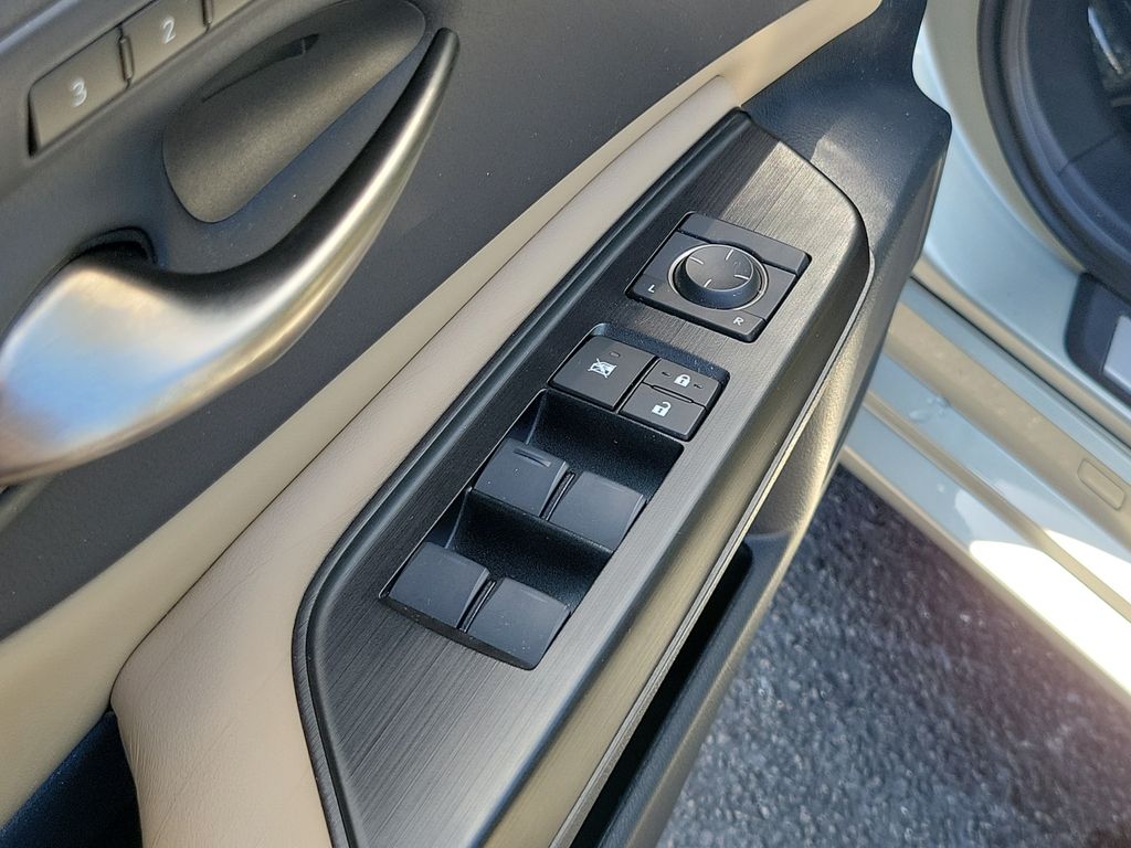 used 2019 Lexus ES car, priced at $29,998