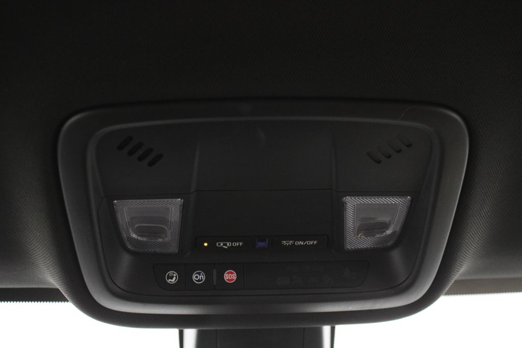 Used 2022 Chevrolet Traverse for sale in 