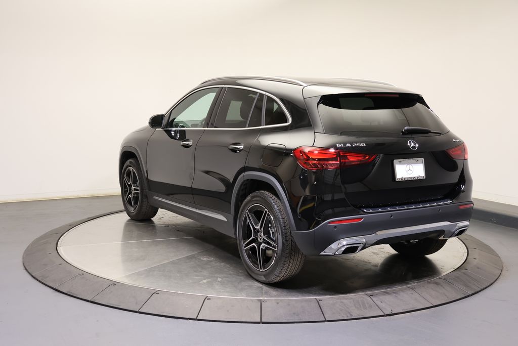 Thumbnail: 2026 Mercedes-Benz GLA - 5