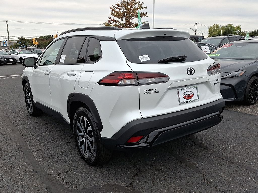 Thumbnail: 2026 Toyota Corolla Cross - 4
