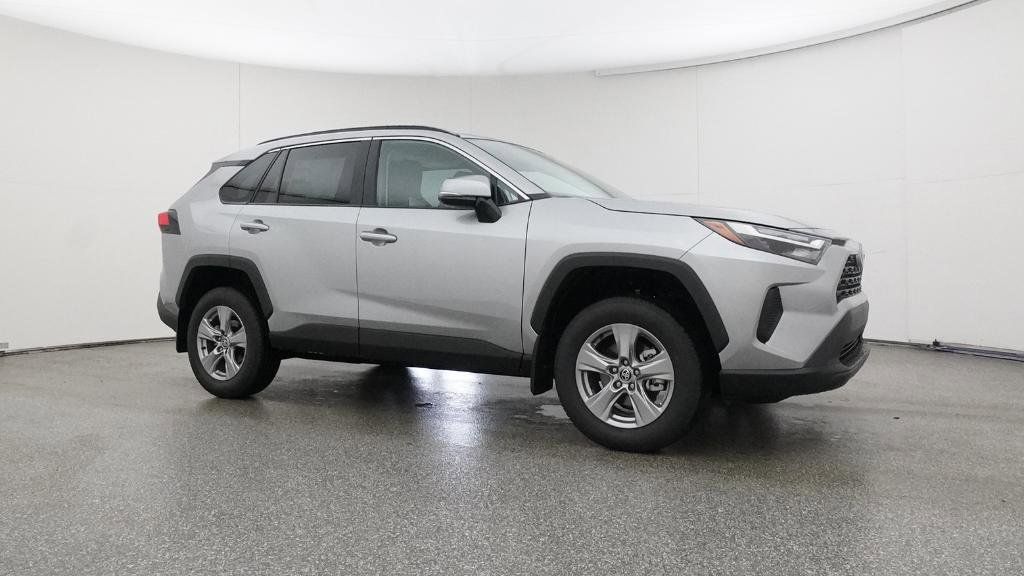 Thumbnail: 2025 Toyota RAV4 - 17