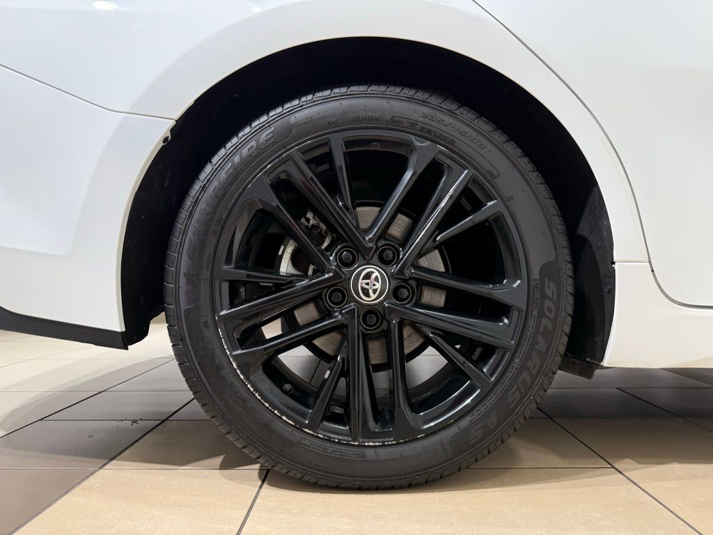 Thumbnail: 2025 Toyota Camry - 9