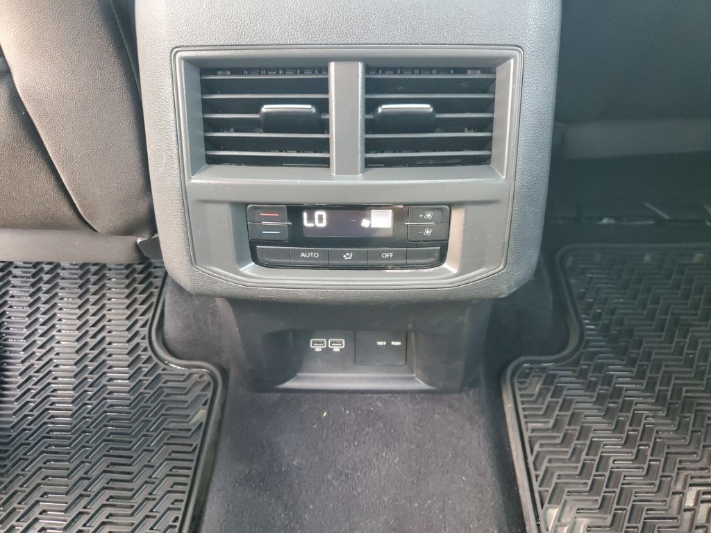 Used Car 2021 Volkswagen Atlas  3.6l V6 Se W/technology For Sale Under $30,000 In Austin, Texas