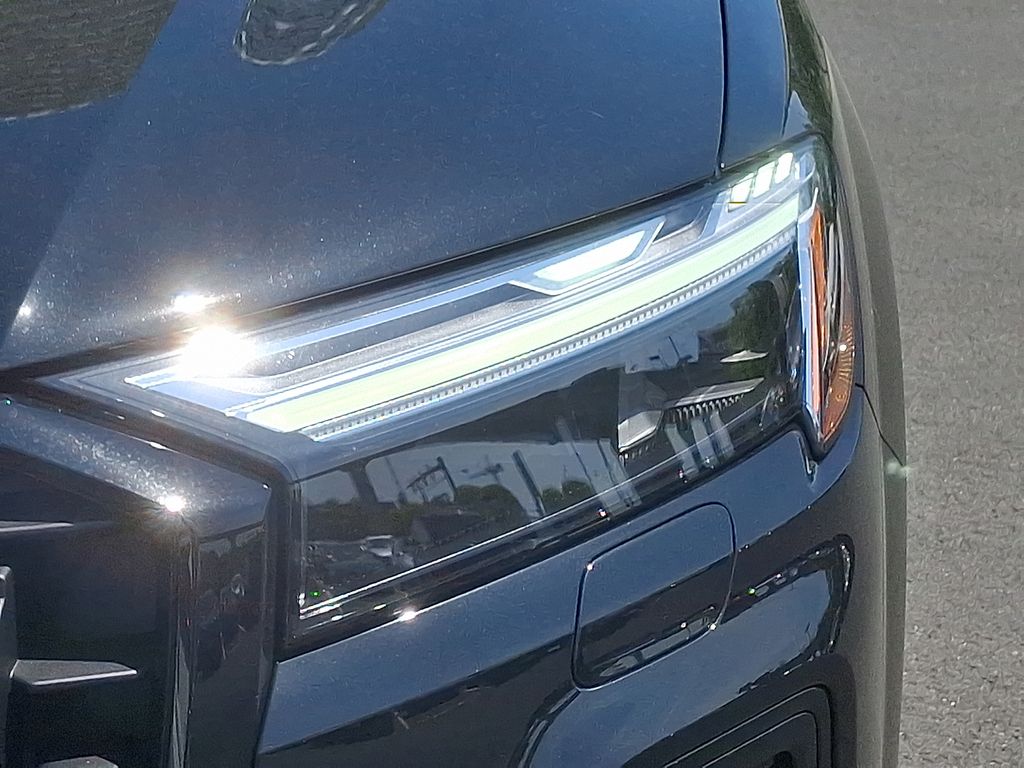 2025 Audi Q7  6