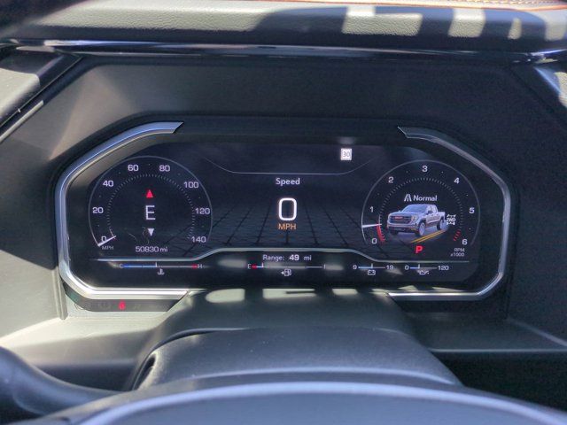 Used 2023 White GMC AT4 image 25