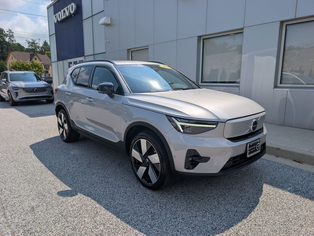 2023 Volvo XC40 Recharge Twin Ultimate eAWD