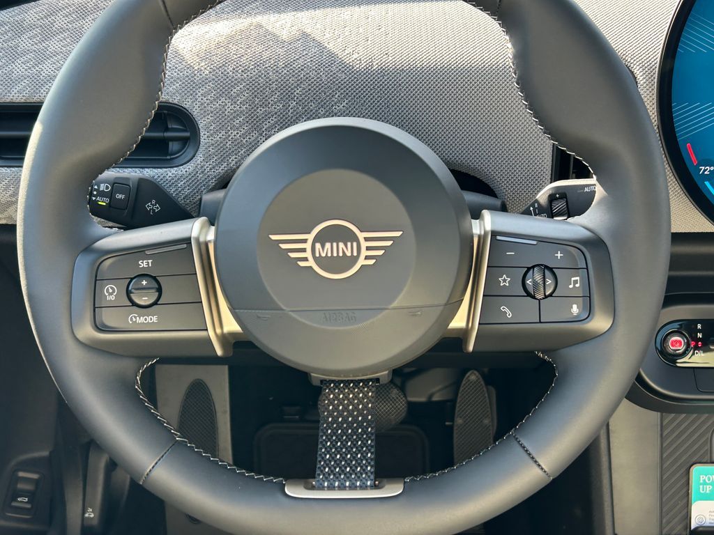 Thumbnail: 2026 MINI Cooper - 17