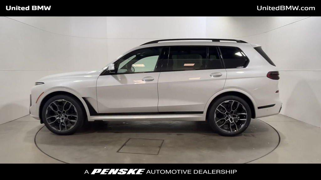 2025 BMW X7 xDrive40i 5