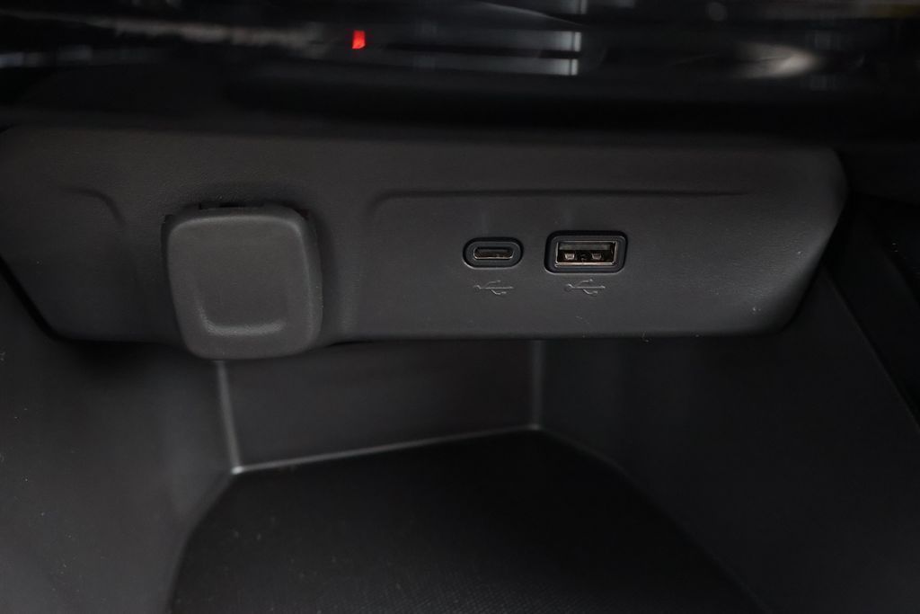 Thumbnail: 2026 Chevrolet Trax - 29