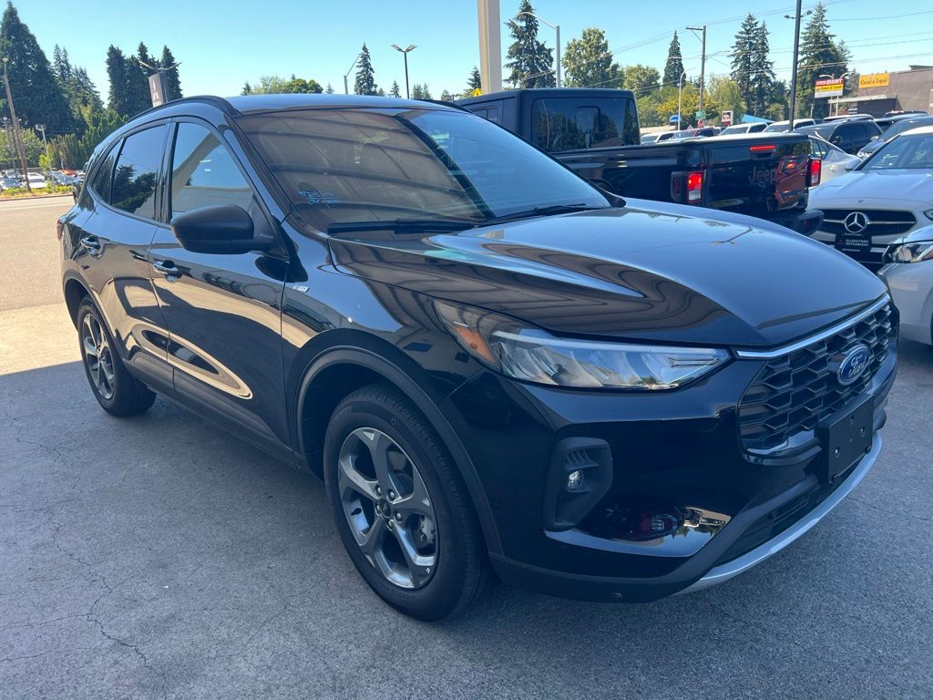 Agate Black Metallic 2025 Ford Escape ST-Line Select AWD SUV / Crossover All-Wheel Drive Automatic