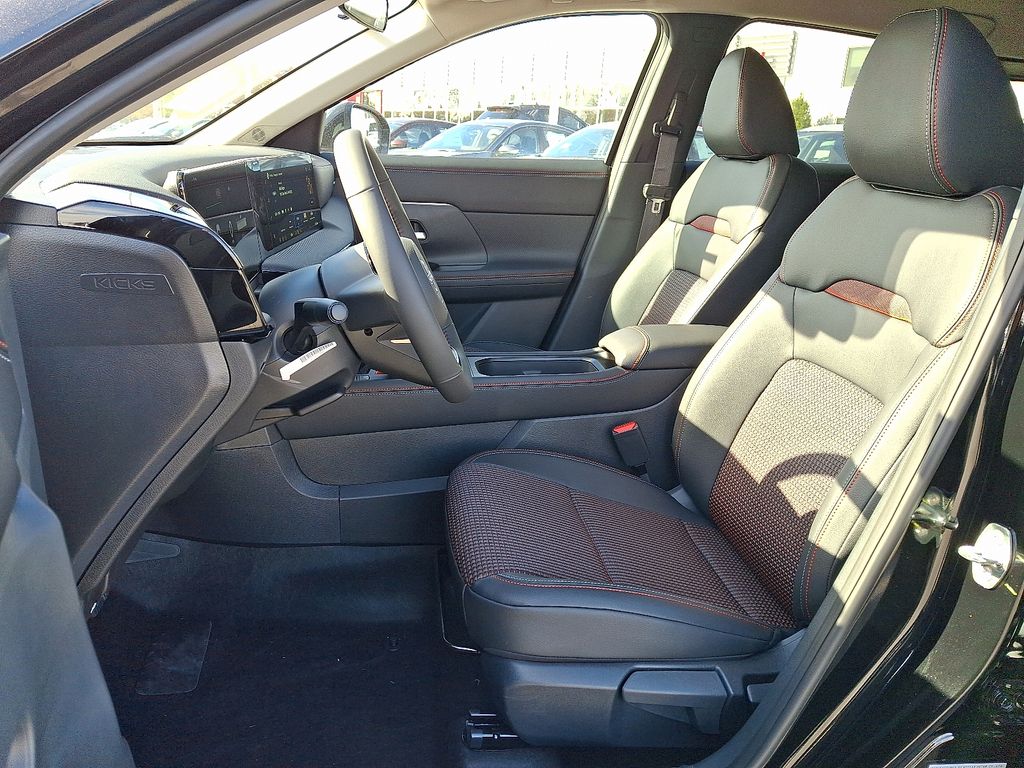 2026 Nissan Kicks — photo 9