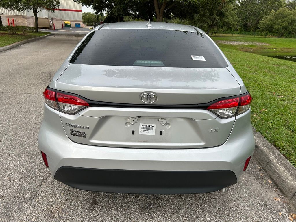 2024 Toyota Corolla LE 4