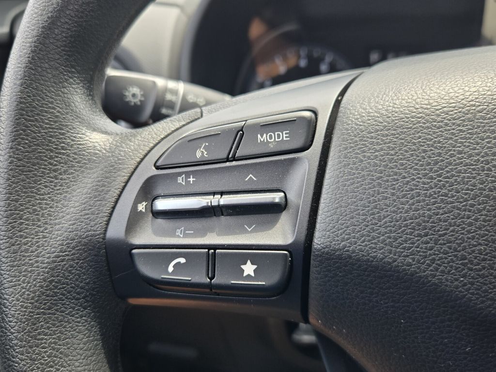 2023 Hyundai Kona - $19,599