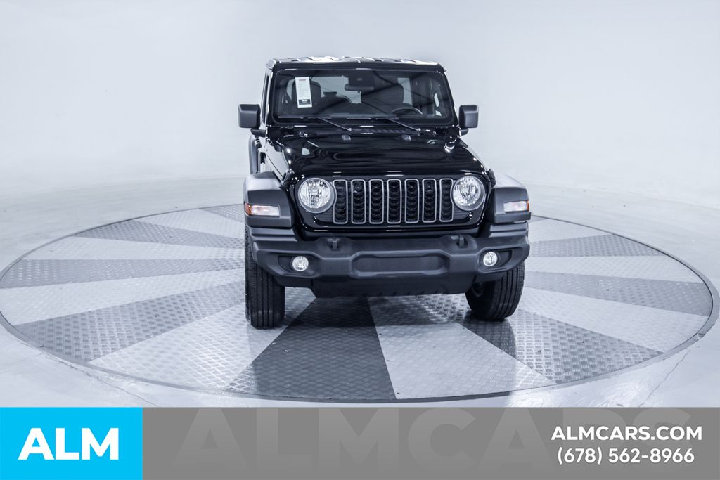 Used 2025 Black Jeep Sport S image 14