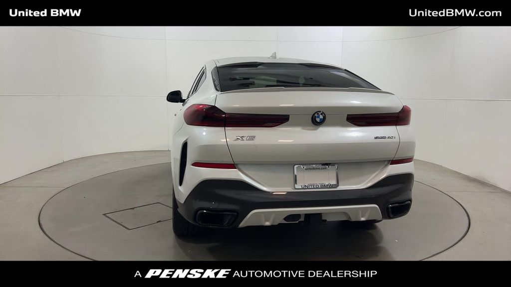 2021 BMW X6 sDrive40i 7
