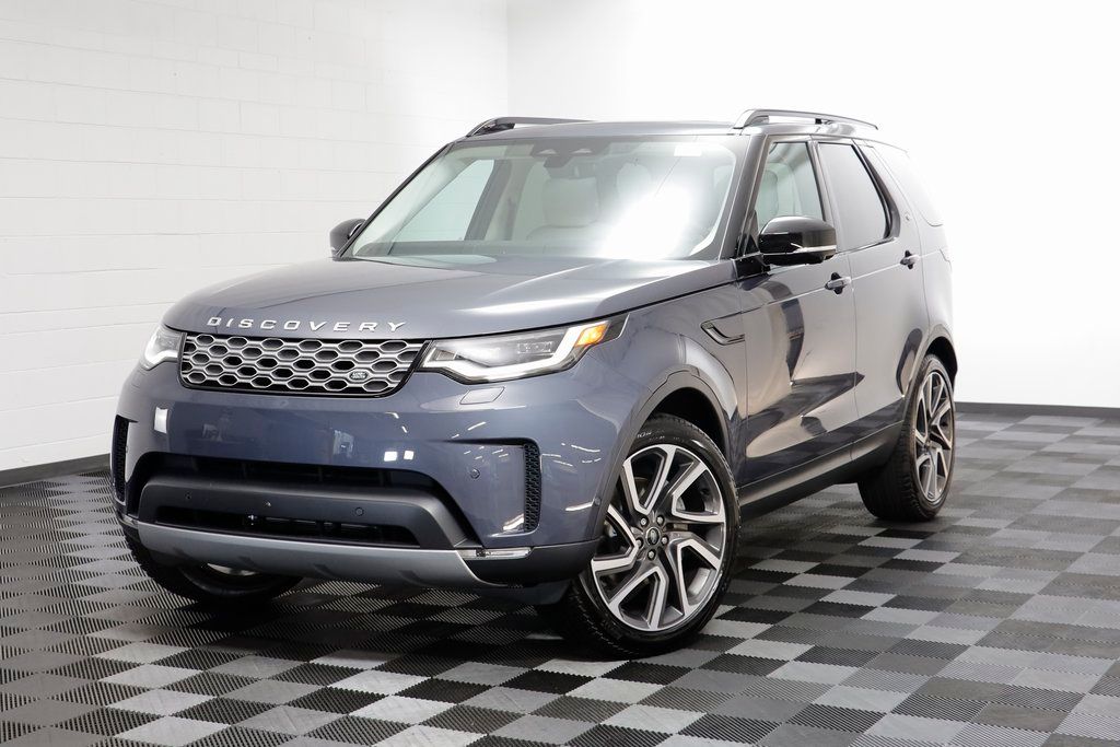 2025 Land Rover Discovery P300 S AWD