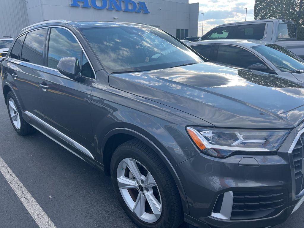 Thumbnail: 2022 Audi Q7 - 3