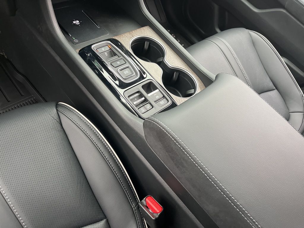 Thumbnail: 2026 Honda Pilot - 12