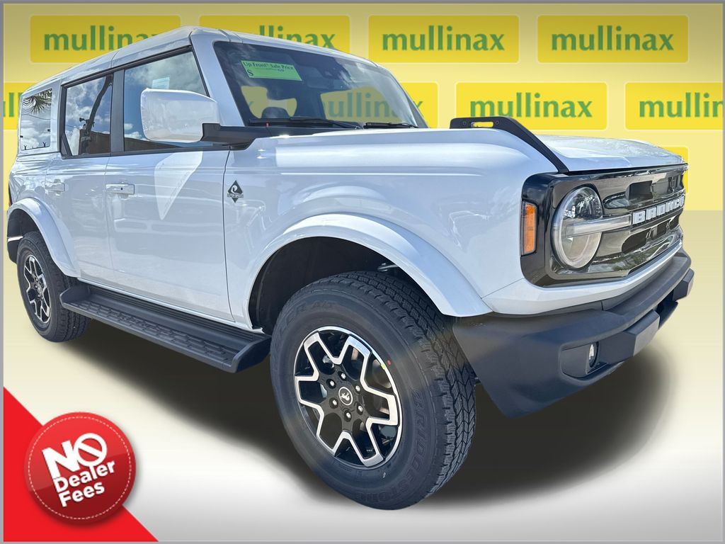 2025 Ford Bronco 4-Door Outer Banks's photo