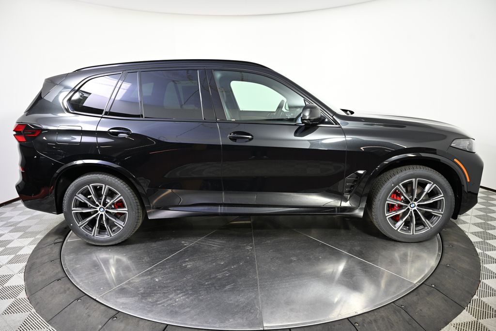 Thumbnail: 2026 BMW X5 - 6