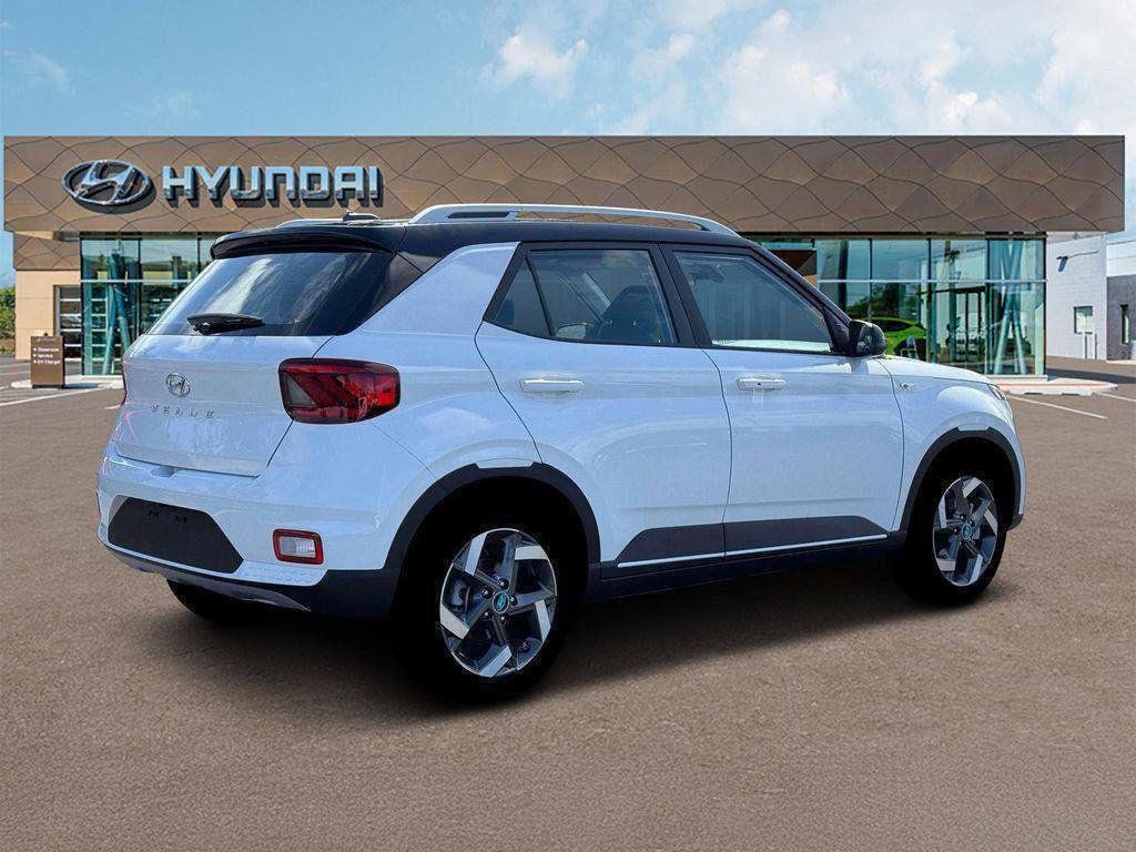 New 2026 White Hyundai SEL image 8