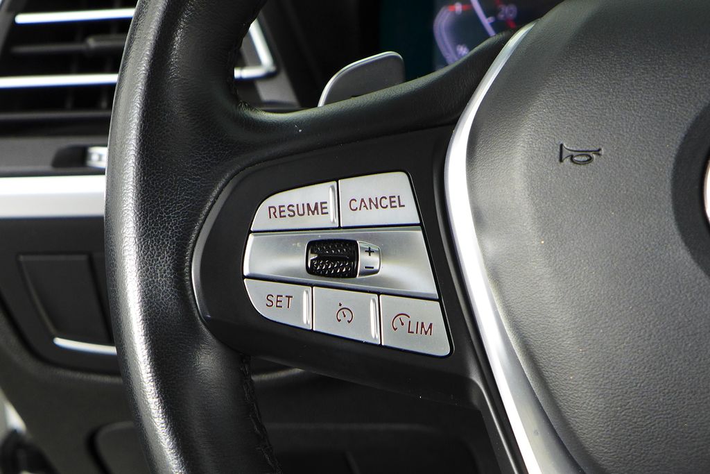 Thumbnail: 2022 BMW X4 - 30