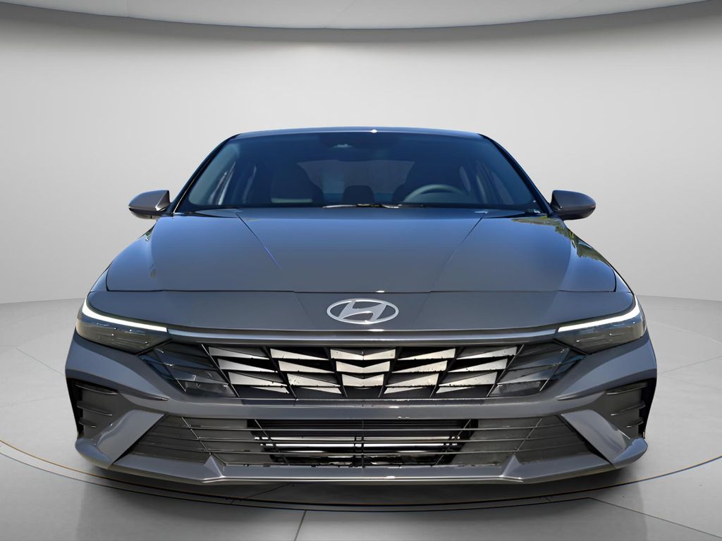 2026 Hyundai Elantra - $22,110