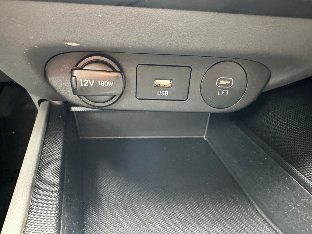 Used 2024 Blue Hyundai SE image 20
