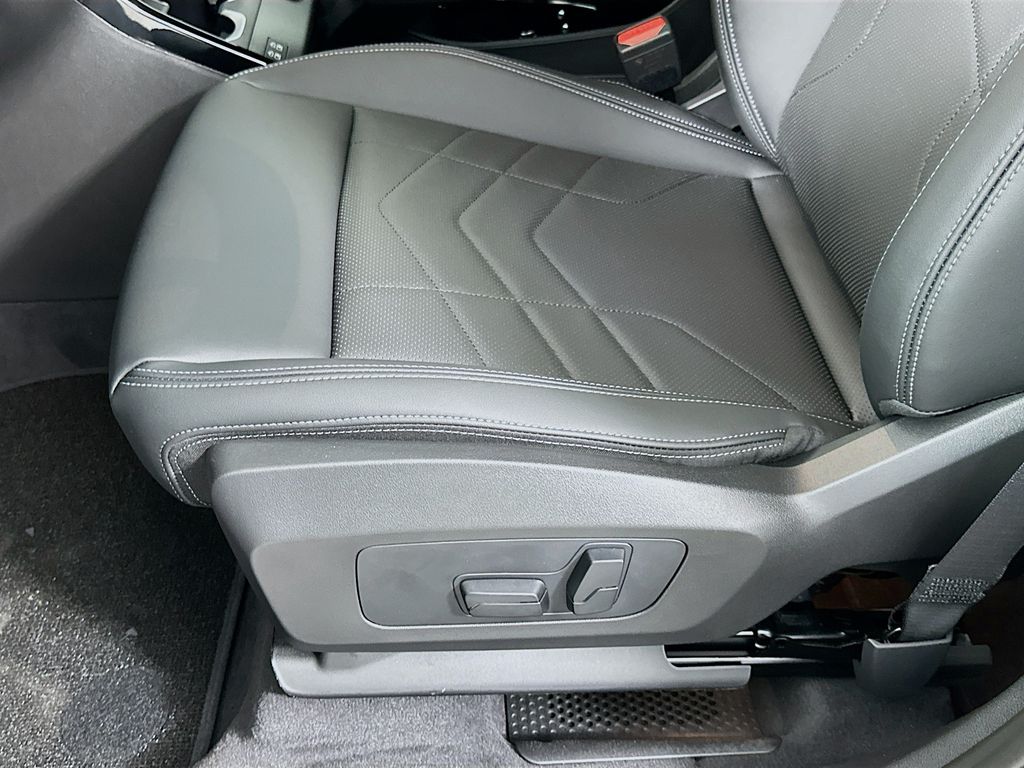 Thumbnail: 2026 BMW X1 - 21